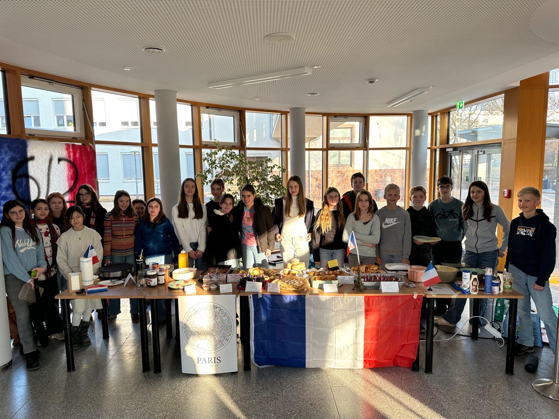 Französischer Kuchenbasar